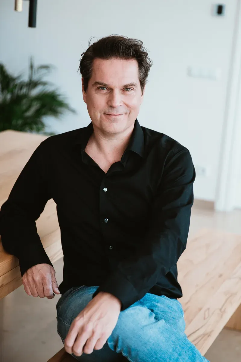 Roeland Hofkens — CAIO — Chief AI Officer